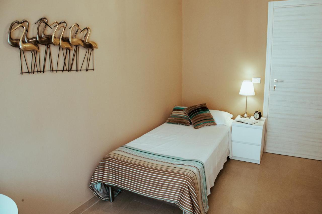 Sostanza - Rooms In 卡塔尼亚 外观 照片